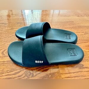 Reef Sandals Men’s size 8